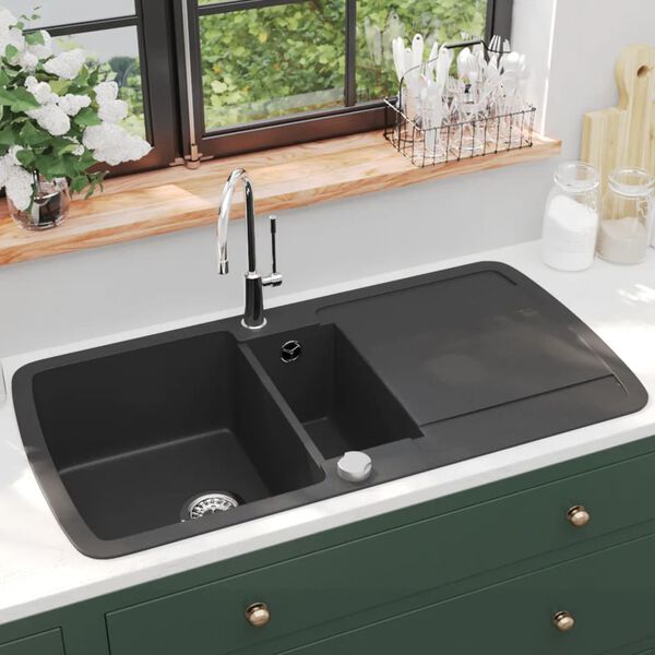 Showing Product Image 2 of 8